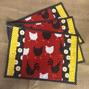 🆕 Colorful Chickens Fabric Placemats • Set of 3 • Roosters • Polka Dot •